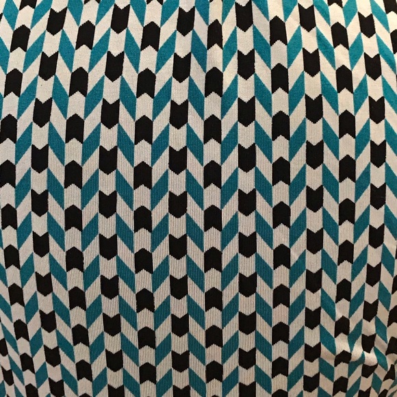 Banana Republic Silk Patterned Blouse XS - Picture 6 of 6